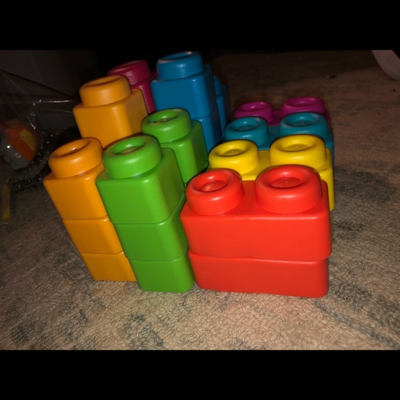 35 starter legos soft - Picture 6 of 7